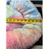 Image 2 : Lot of 1 Fuzzy/Shaggy Fluffy Rainbow Plush Pet Bed - Large 28 inch size
