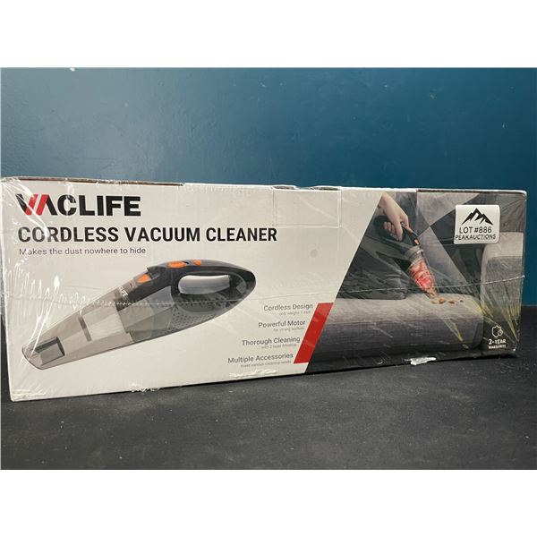 Lot of 1 Cordless/Rechargeable Vacuum Cleaner