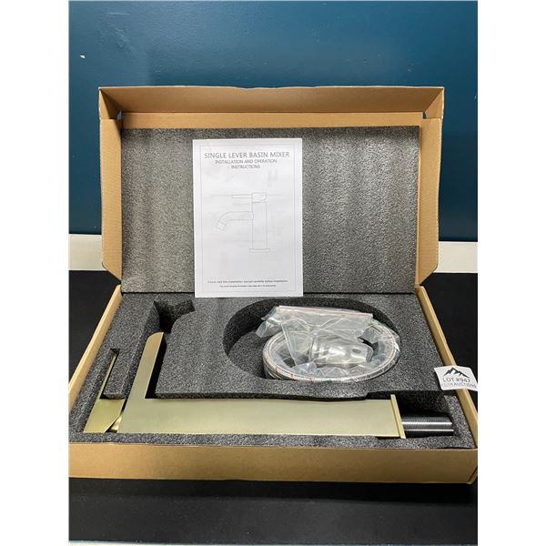 Lot of 1 KENES Single Lever Bathroom Sink Faucet - Gold