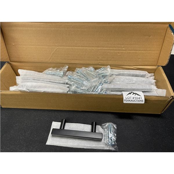 Lot of 1 Box of Drawer/Cabinet Door Handles - Black - 3.75in