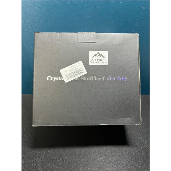 Lot of 1 Crystal Skull Ice Cube Tray