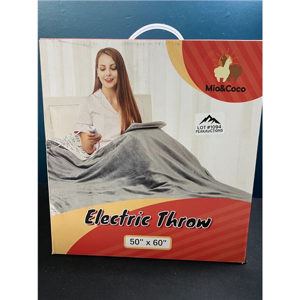 Lot of 1 Mia and CoCo Heated Electric Throw - 50"x60"