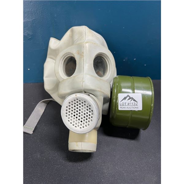 Lot of 1 GP-5 Soviet Gas Mask - Used