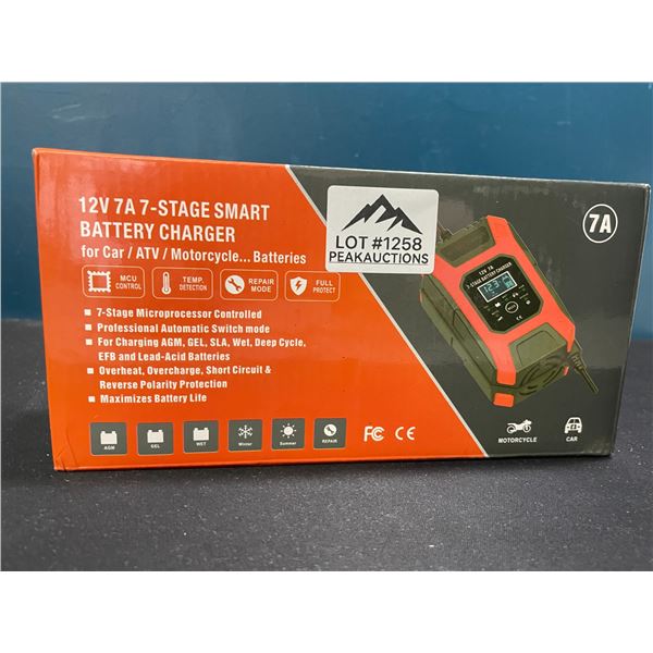 Lot of 1 Smart Battery Charger