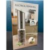 Image 2 : Lot of Electric USB Rechargeable Salt and Pepper Grinders - 2 in box
