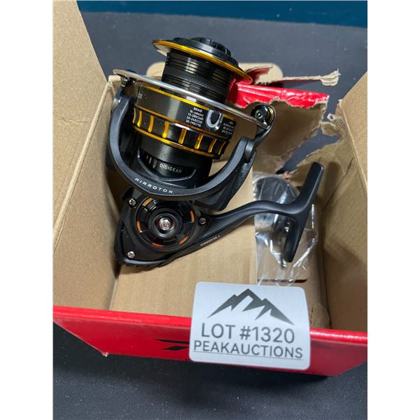 Lot of 1 Fishing Reel