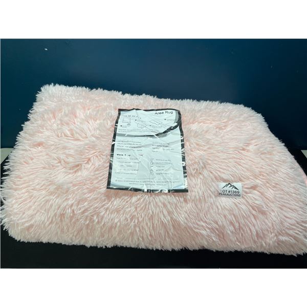 Lot of 1 Extra Large Shaggy/Fluffy Area Rug - Light Pink - Approx. 4FT by 6FT Size