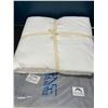 Image 1 : Lot of 1 Queen Size Duvet Cover Set - White