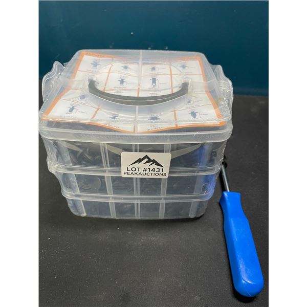 Lot of 1 Set of Car Retainer Clips - 620pcs