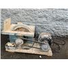 Image 1 : Lot of 1 Trim Saw - Used