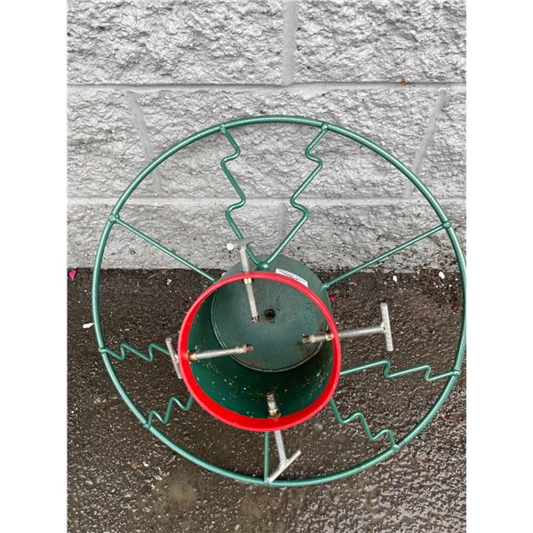 Lot of 1 Christmas Tree Stand - Heavy Duty - Metal - Used
