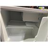 Image 3 : Lot of 1 Danby Mini Fridge - Works - Used