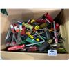Image 1 : Lot of 1 Box of Assorted Screwdrivers - Used