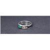 Image 2 : 18K White Gold & Emerald Ring by Carlo Rici