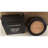 Image 1 : Makeup
