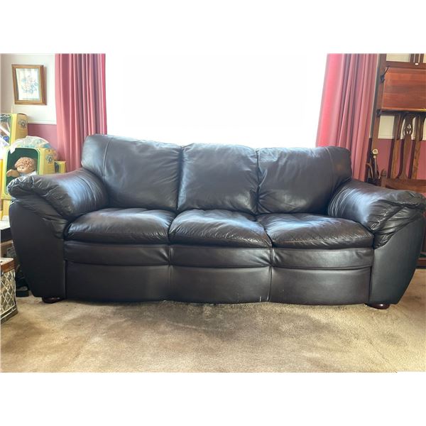 Brown Leather Couch Soft Good Condition Comfortable 82L x 42D x 34T