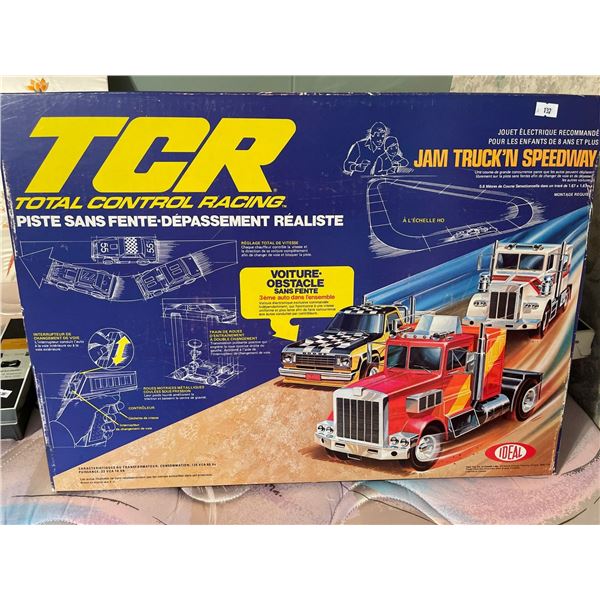 TCR Jam Truck & Speedway Set