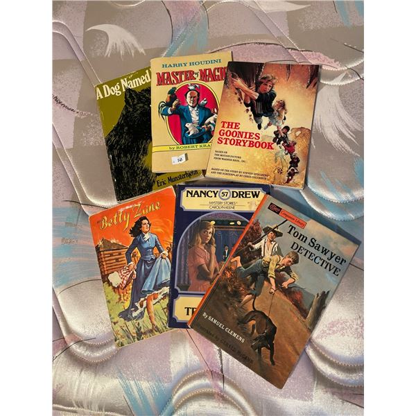 The Master Of Magic Harry Houdini Nancy Drews Goonies Story Book