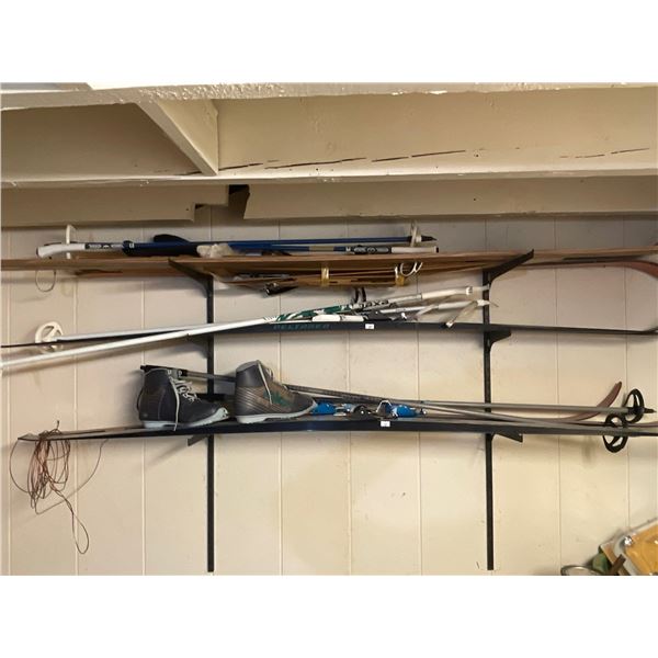 Vintage Ski Collection Some Wood Decorative Antique