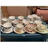 Image 1 : English China Tea Cup Collection Wedgewood, Queen Ann, Royal Albert, Paragon