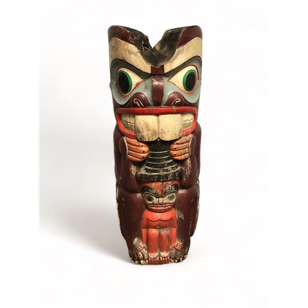 Approx. 38in tall First Nations wooden carved totem pole wall art - approx. 13 1/2in wide x 38in tal