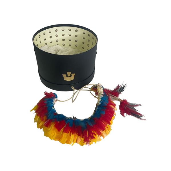 First Nations "Hero" head dress from movie set w/ box