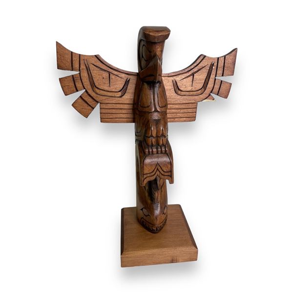 First Nations wood-carved mini decorative totem pole from movie set - approx. 11in tall x 9in wide x