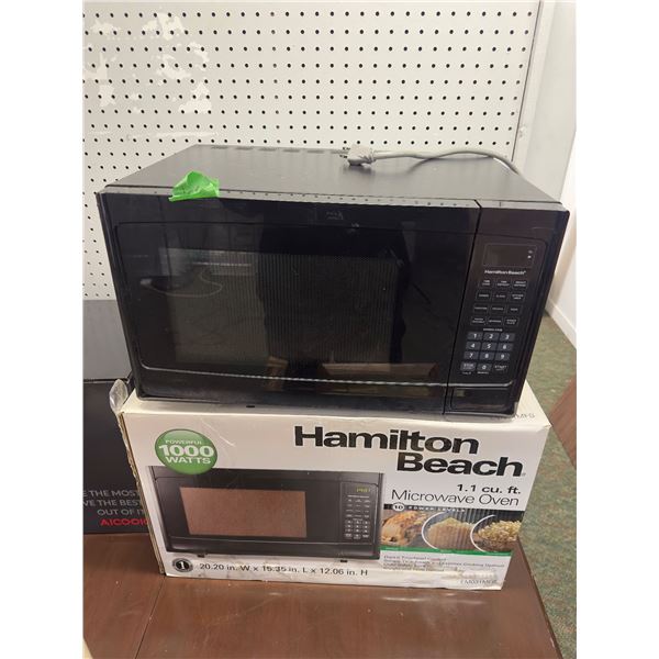 Hamilton Beach microwave 1.1 cu. ft. oven
