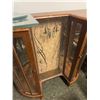 Image 2 : Vintage display cabinet