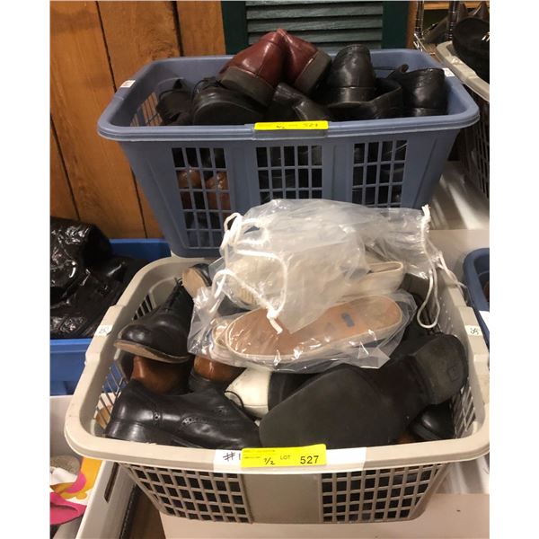 2 boxes full of misc. mens shoes (approx. 30 pcs)
