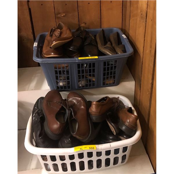 2 boxes full of misc. mens shoes (approx. 30 pcs)