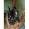 Image 3 : Group of 10 pair of boots - misc. sizes