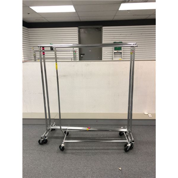 Group of 5 clothing racks - misc. sizes