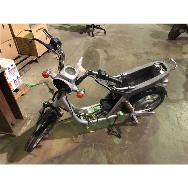 Electric bike (not tested - missing parts)