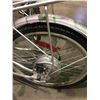 Image 6 : Silver electric bike w/kindshock (wheel disassembled - not tested)