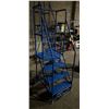 Image 1 : Warehouse mobile ladder 4 step