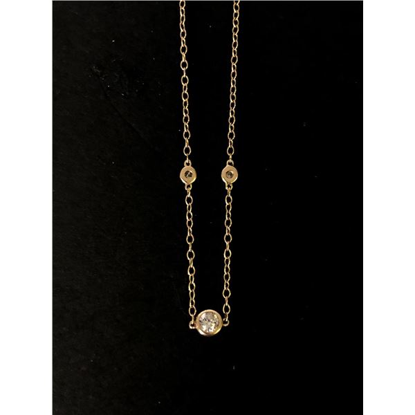 10Kt Yellow Gold (1 gram) w/0.10-carat diamond pendent