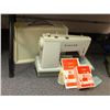 Image 1 : Singer "Stylist" - Vintage sewing machine model 418 w/ accessories & case