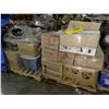 Image 3 : 2 pallets of misc items including - foam containers, portion cups, pressure washer, golf clubs, gree