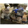 Image 1 : 2 pallets of misc items including - artificial flower w/pot, bamboo trays, decor items, queen sheet