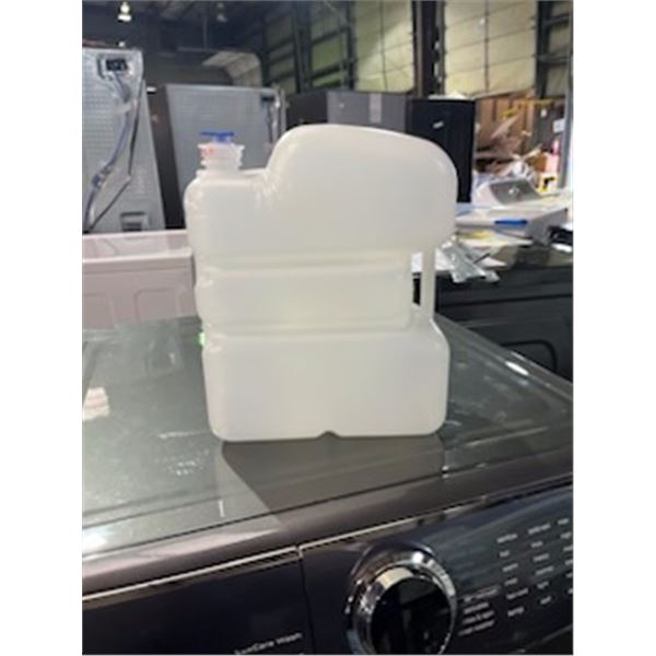 50 pallets of packaging material - includes plastic bottles/glass bottles/plastic jugs/caps etc