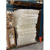 Image 9 : 50 pallets of packaging material - includes plastic bottles/glass bottles/plastic jugs/caps etc
