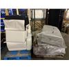 Image 1 : Group of 2 cream coloured leather seats, sofa cushions, etc...