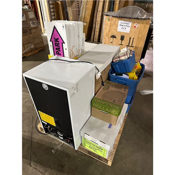 Group of misc items including - crew park signs, note tags, mini fridge, paper, lego, set dec used m