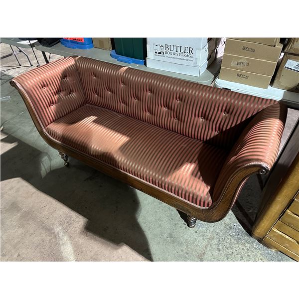 Couch approx. 69in L