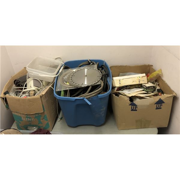 Group of assorted items - includes OSB plywood circular saw blades / Altec speakers industrial light