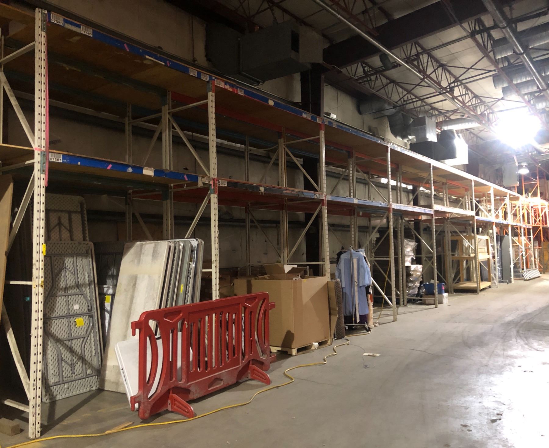 Vertical Upright Racking warehouse pallet racking - 20 vertical upright beams (15ft) & 36 ...