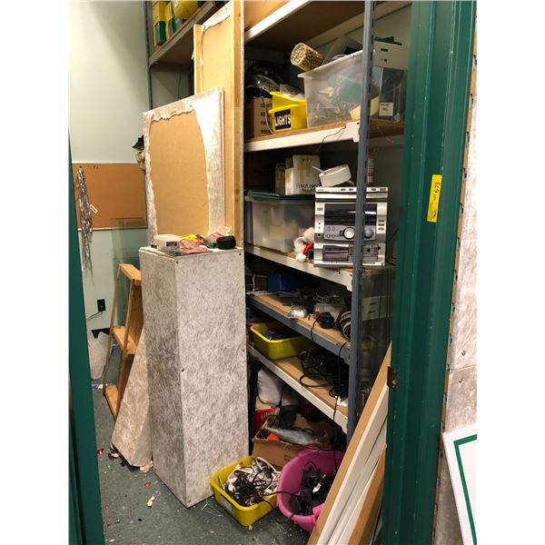 Room full of misc - includes Sony TC-RX55 Stereo Cassette / tool supplies / electrical wires et