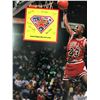 Image 2 : MICHAEL JORDAN SIGNED 8 X 10 (SUPER STAR COA)