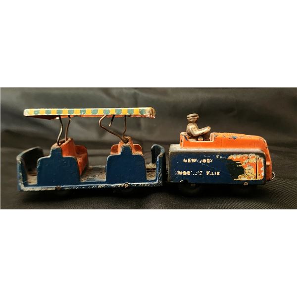1939 World's Fair GreyHound Trolly